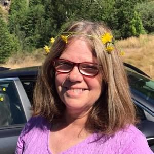 Meet your Posher, Lori